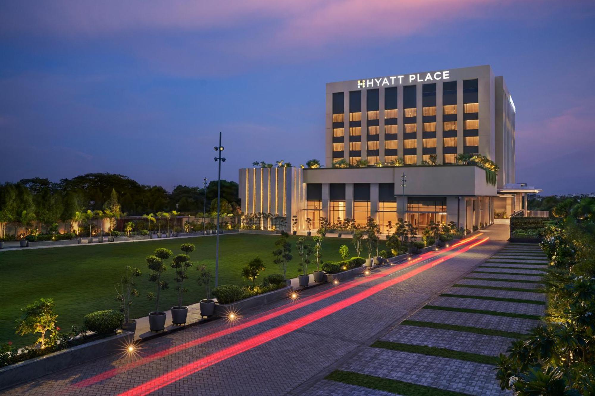 Hyatt Place Aurangabad Airport Buitenkant foto